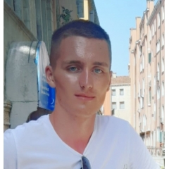 Дмитро Українець
