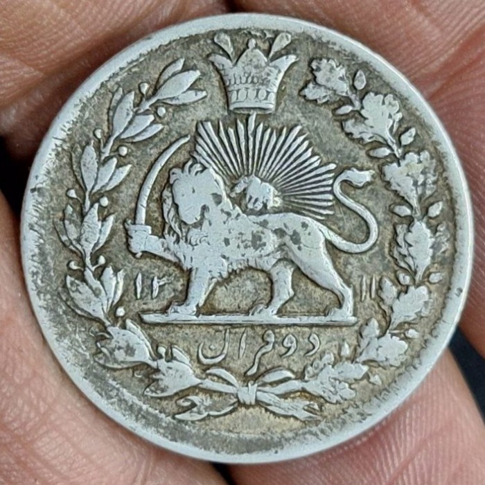 2000 dinárů , Írán